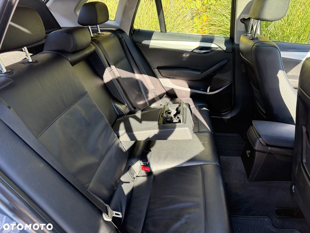 BMW X1 xDrive20d - 36