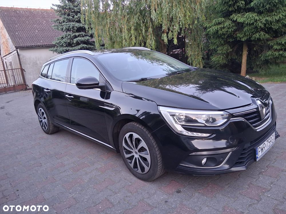 Renault Megane TCe 140 GPF EDC LIMITED - 8