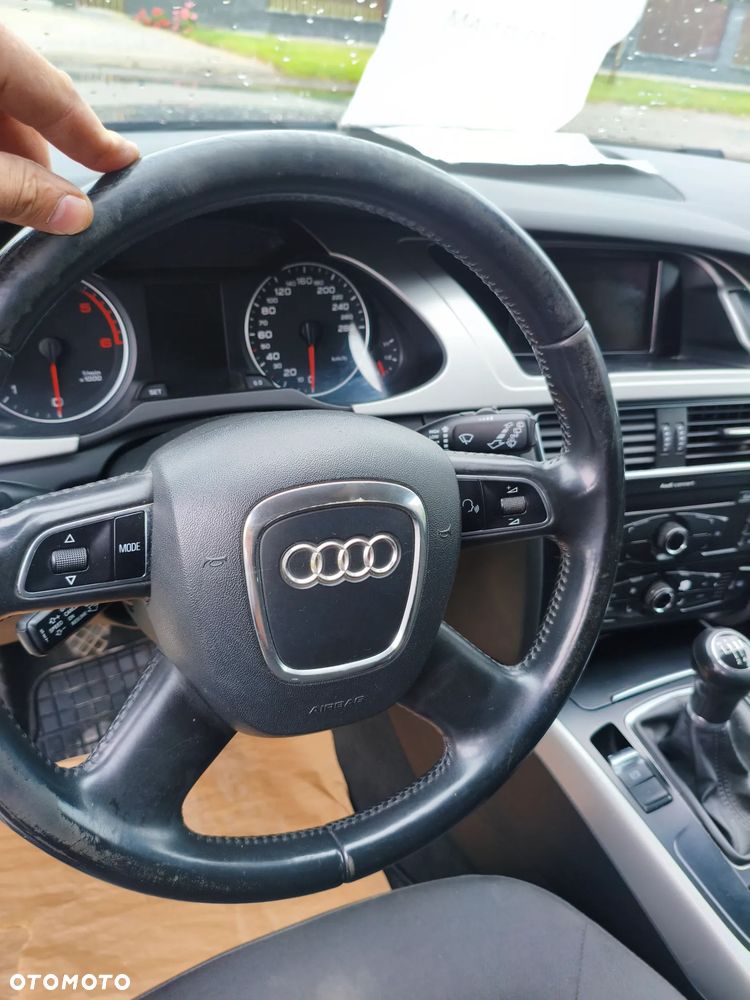 Audi A4 Avant - 17