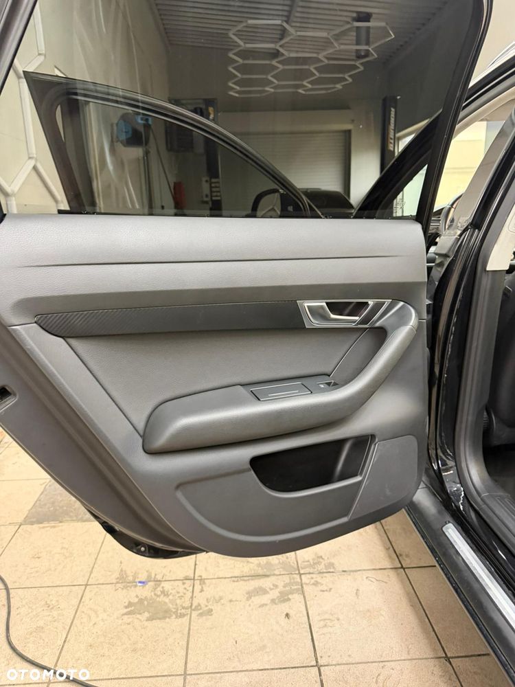 Audi A6 Avant - 21