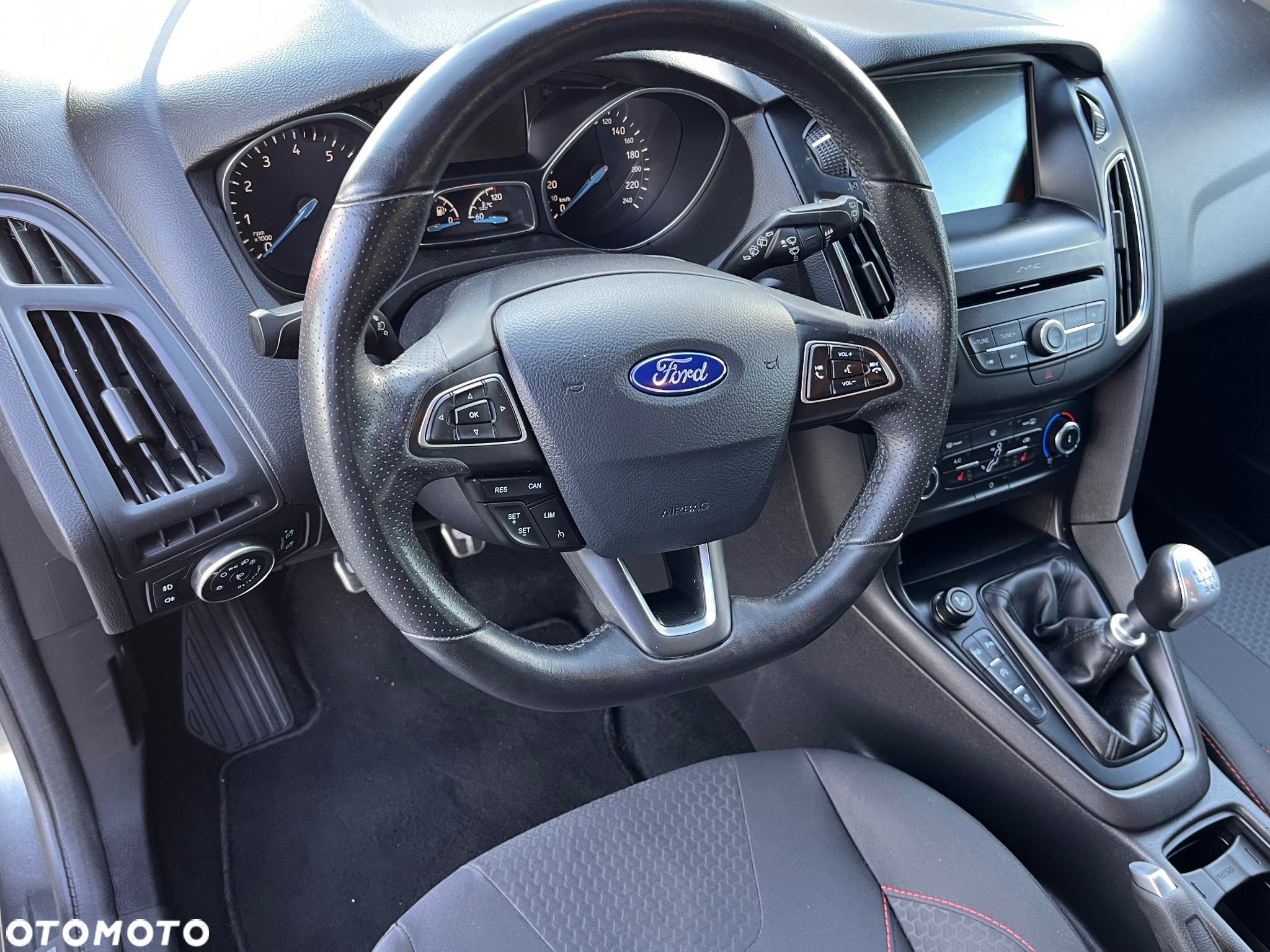 Ford Focus 1.0 EcoBoost ST-Line Black ASS - 13