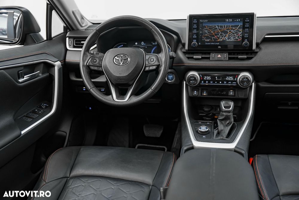 Toyota RAV4 - 14