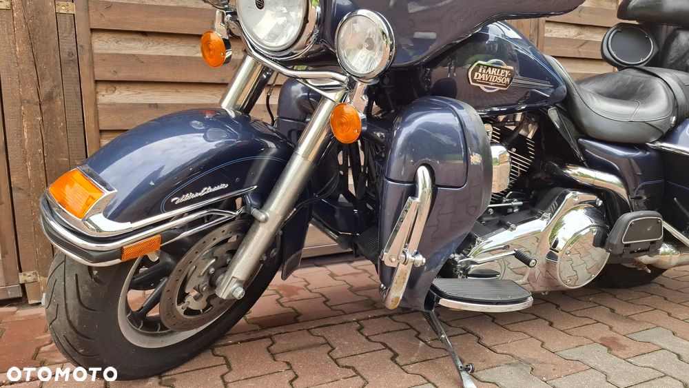 Harley-Davidson Touring Electra Glide - 9