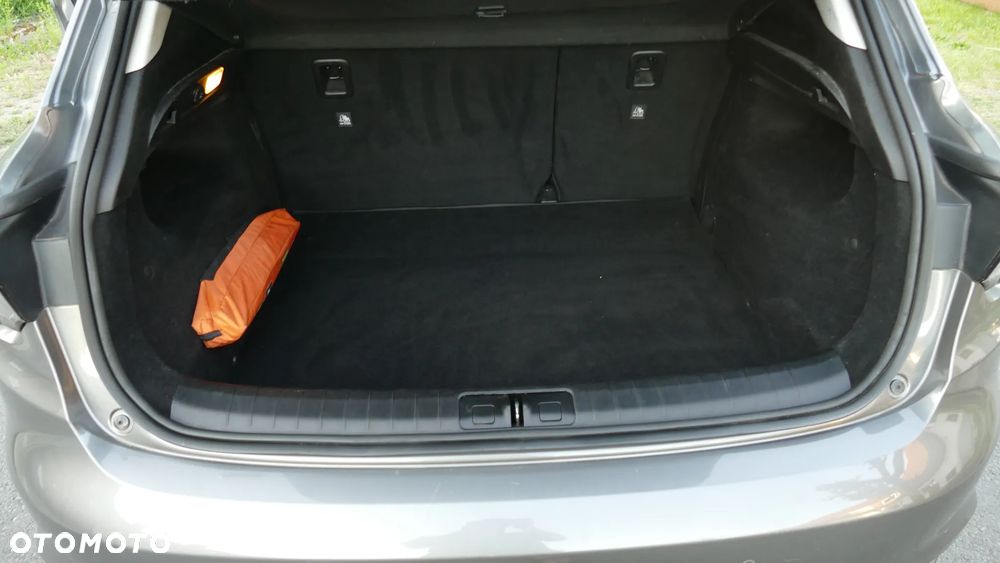 Fiat Tipo 1.4 16v Lounge EU6d - 9