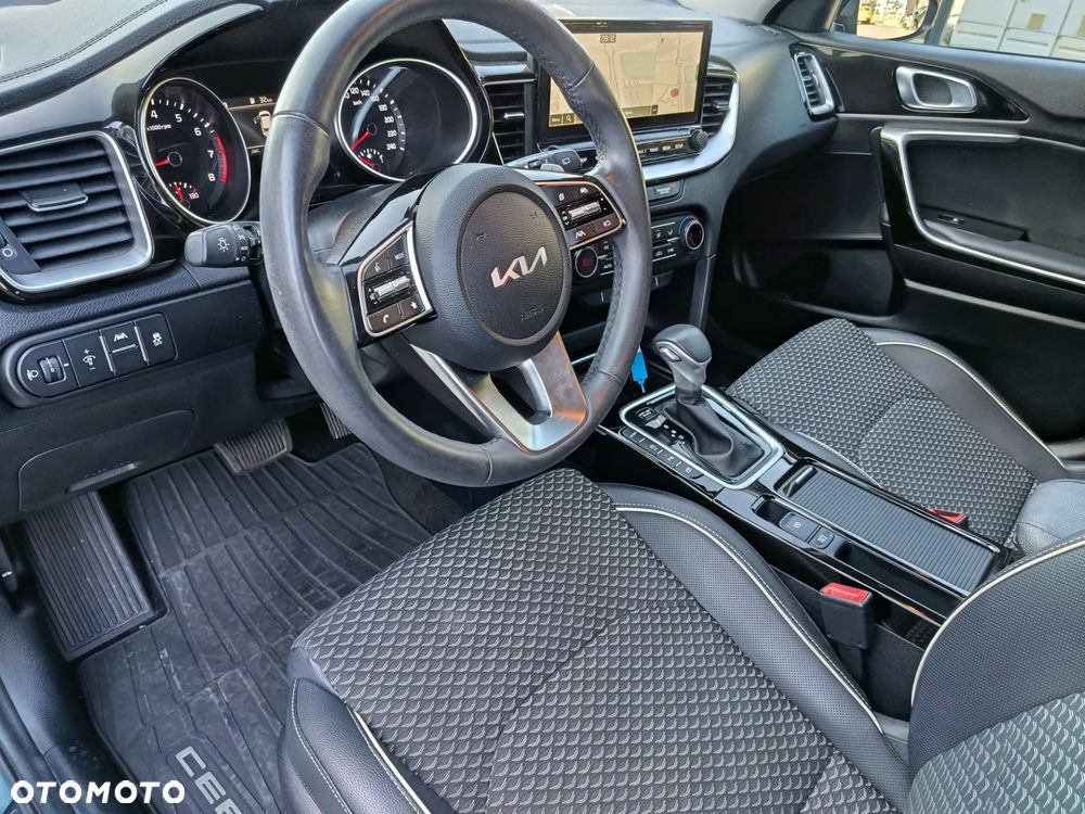 Kia Ceed 1.5 T-GDI Tribute DCT - 11