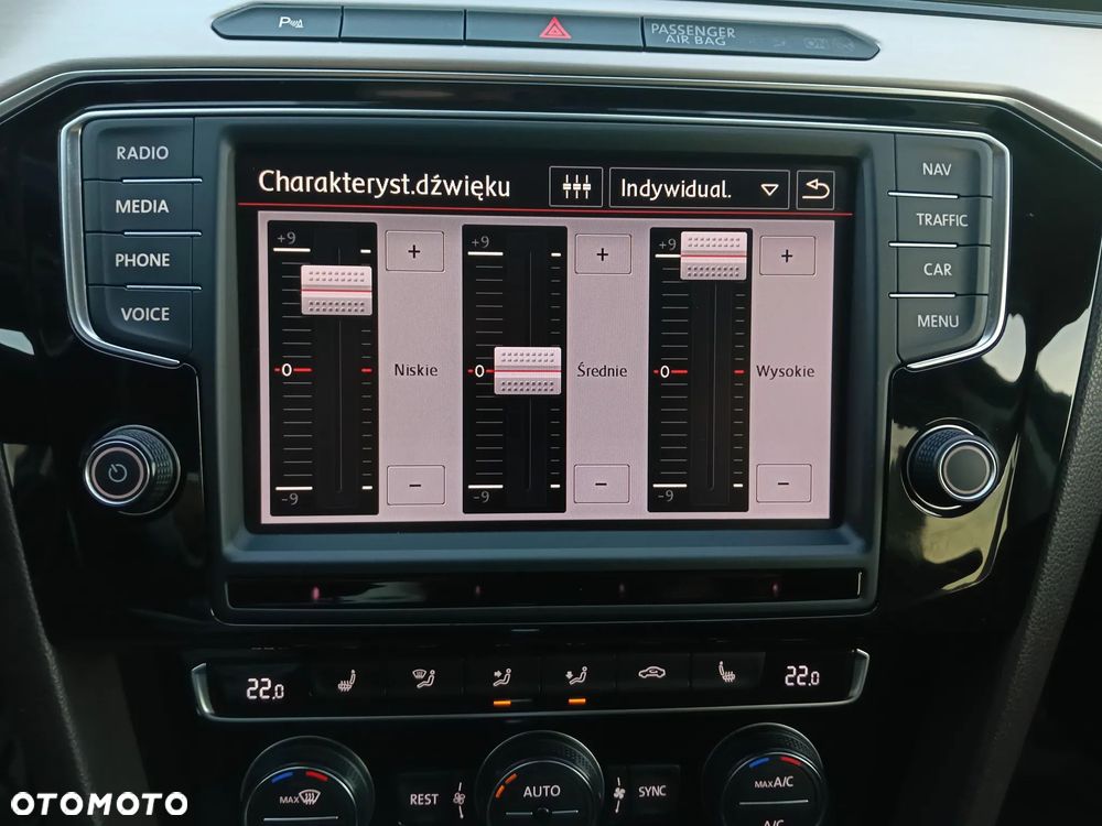 Volkswagen Passat 1.8 TSI BMT Highline DSG - 17