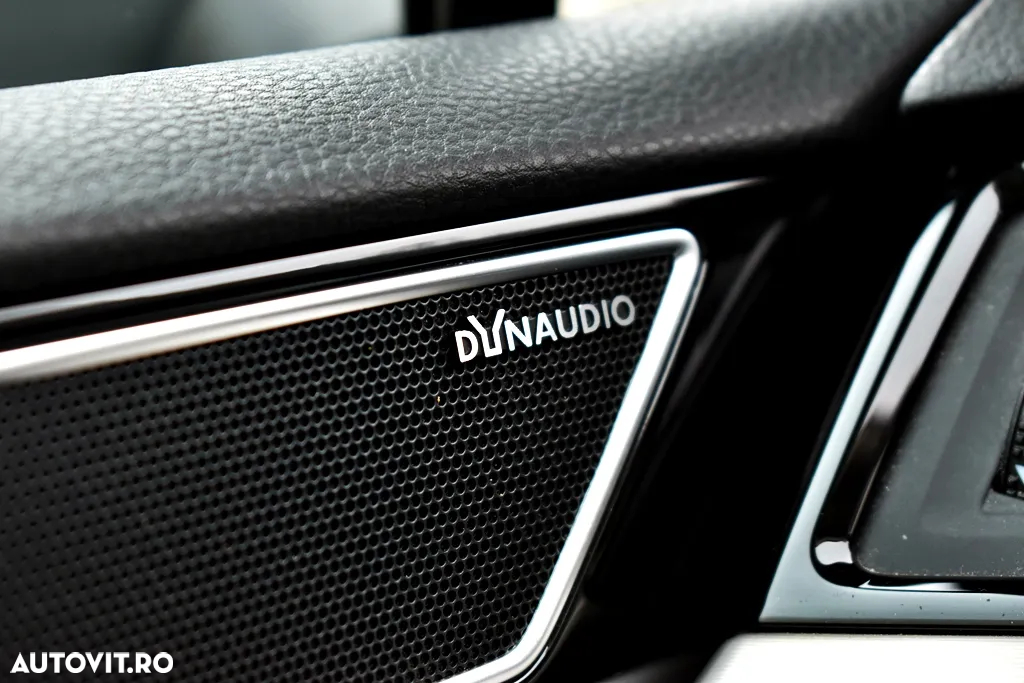 Volkswagen Passat Variant 2.0 BiTDI 4Mot DSG Highline - 23