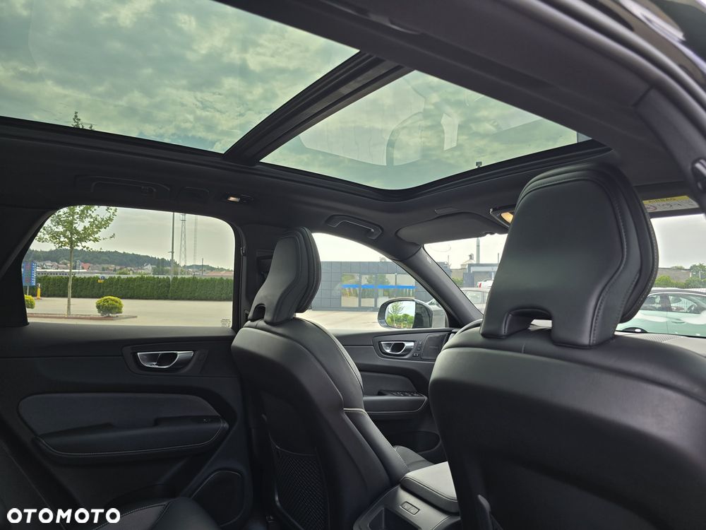 Volvo XC 60 - 6