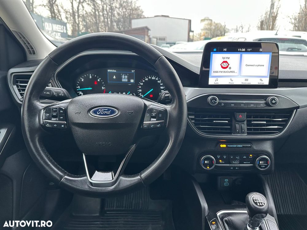 Ford Focus 1.5 EcoBlue Connected - 24