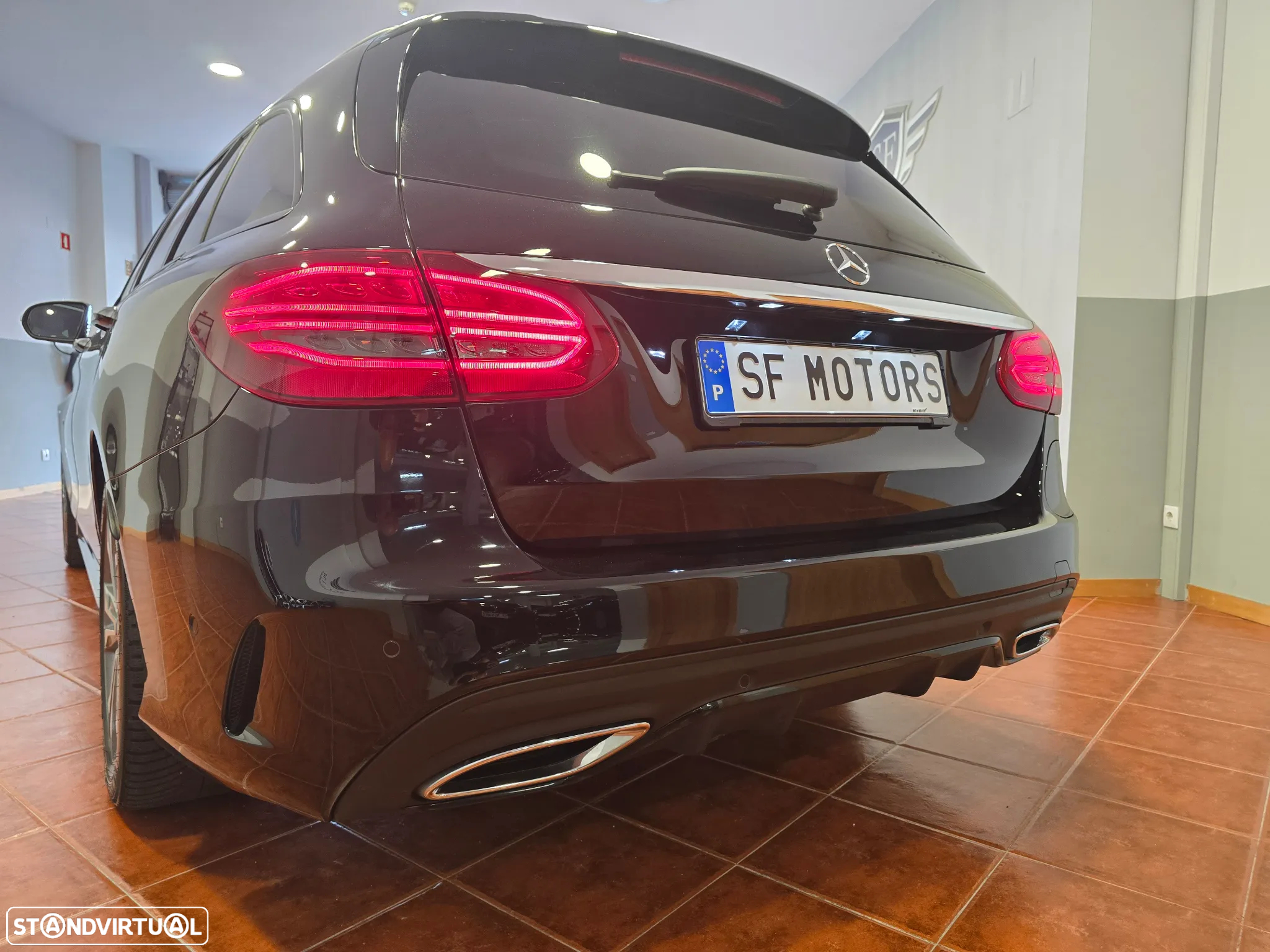 Mercedes-Benz C 300 de AMG Line - 16