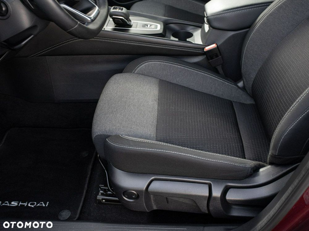 Nissan Qashqai 1.3 DIG-T MHEV N-Connecta Xtronic - 12
