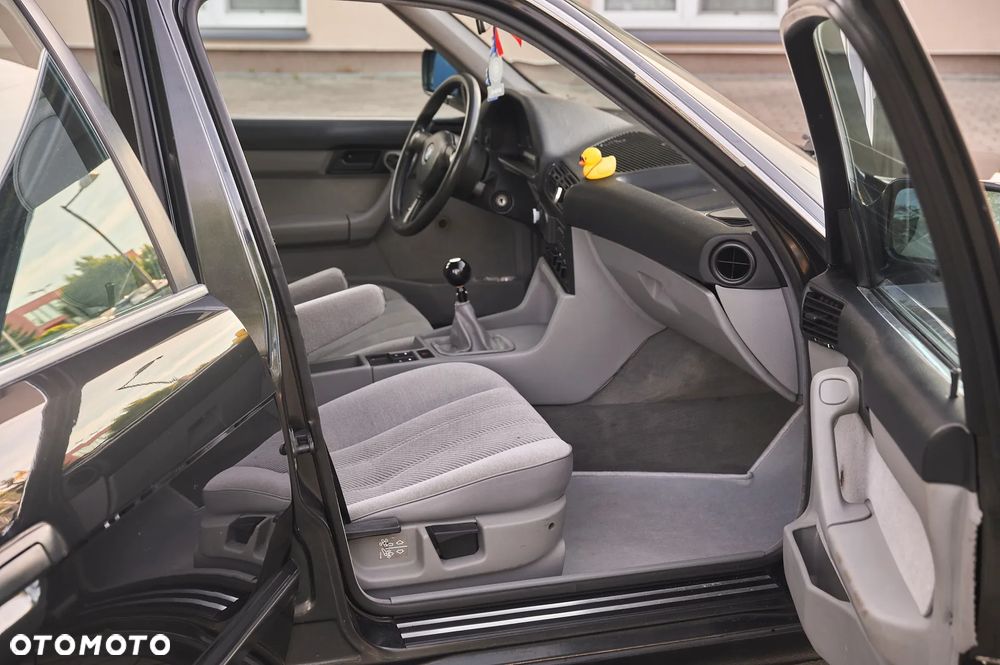 BMW Seria 5 - 30