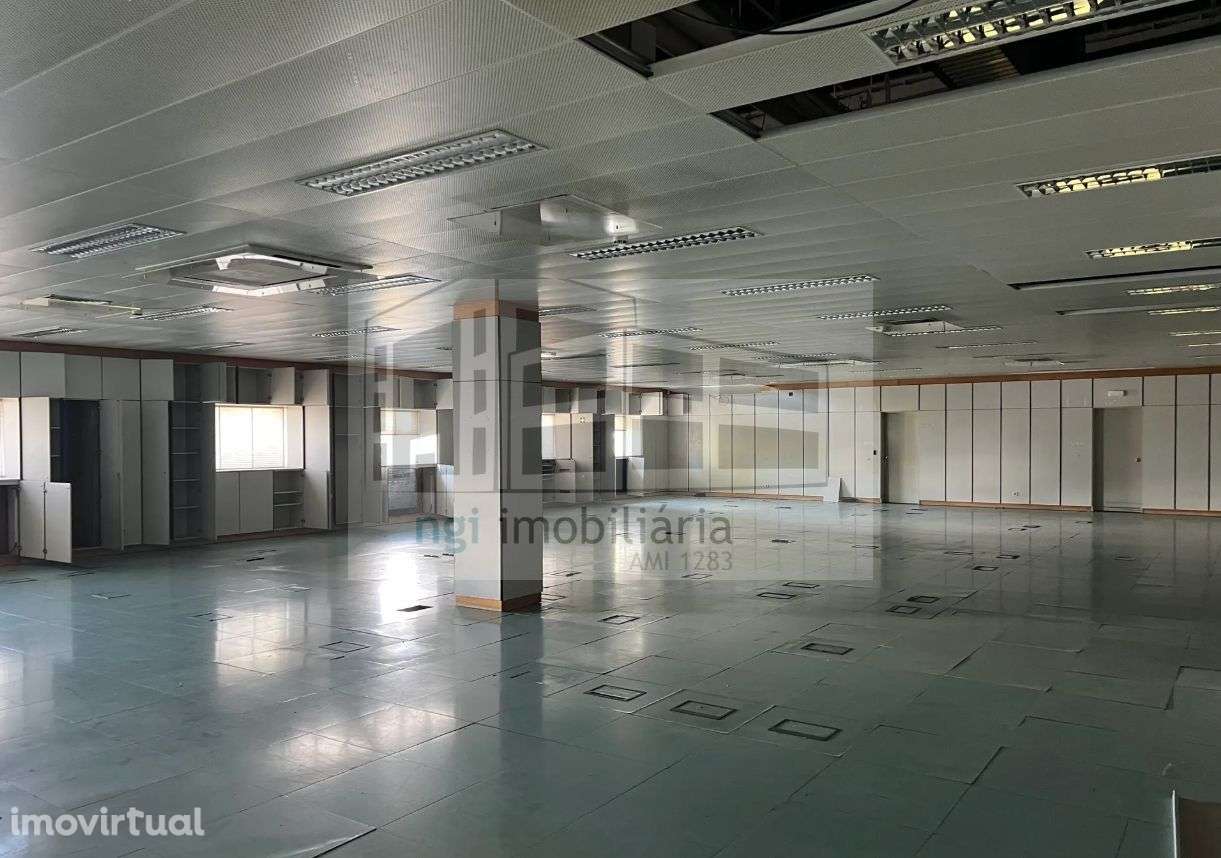 Armazém Carnaxide - Grande imagem: 3/11