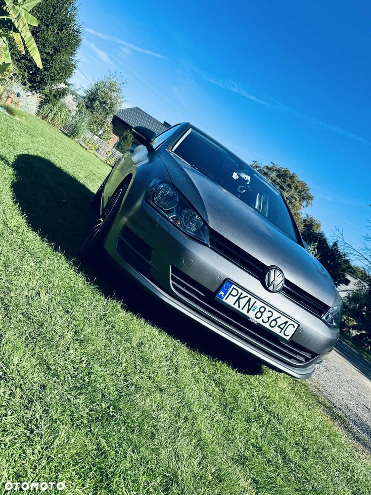 Volkswagen Golf VI 1.6 TDI Highline - 2