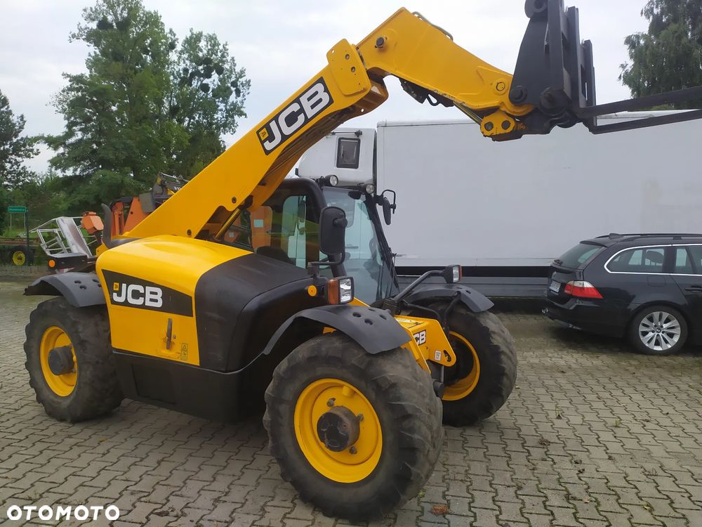 JCB 527-58 AGRI