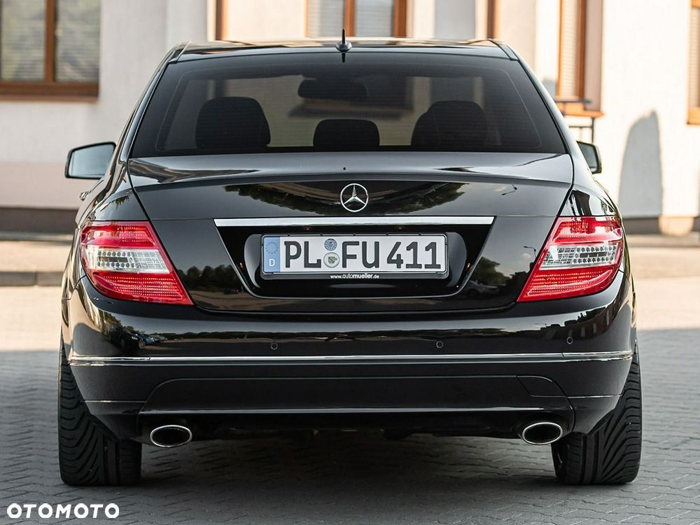 Mercedes-Benz Klasa C 350 CDI DPF 7G-TRONIC BlueEFFICIENCY Avantgarde - 15