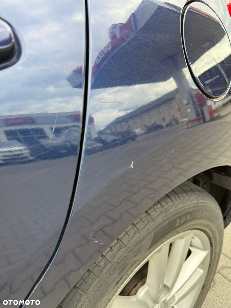 Toyota Auris 1.6 VVT-i Premium MM - 17