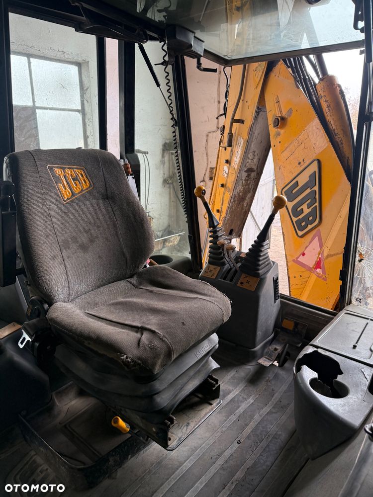 JCB 4CX TELESKOP WIDŁY 4X4X4 gotowa do pracy - 21