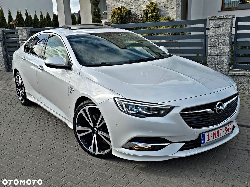 Opel Insignia 2.0 Exclusive - 1