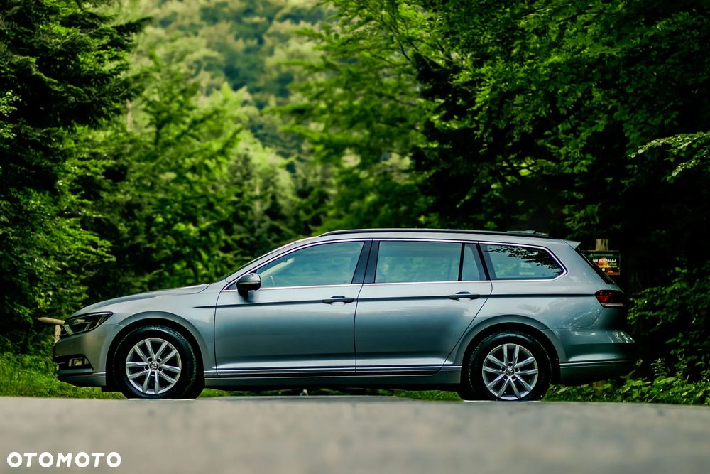 Volkswagen Passat 1.8 TSI (BlueMotion Technology) DSG Comfortline - 4