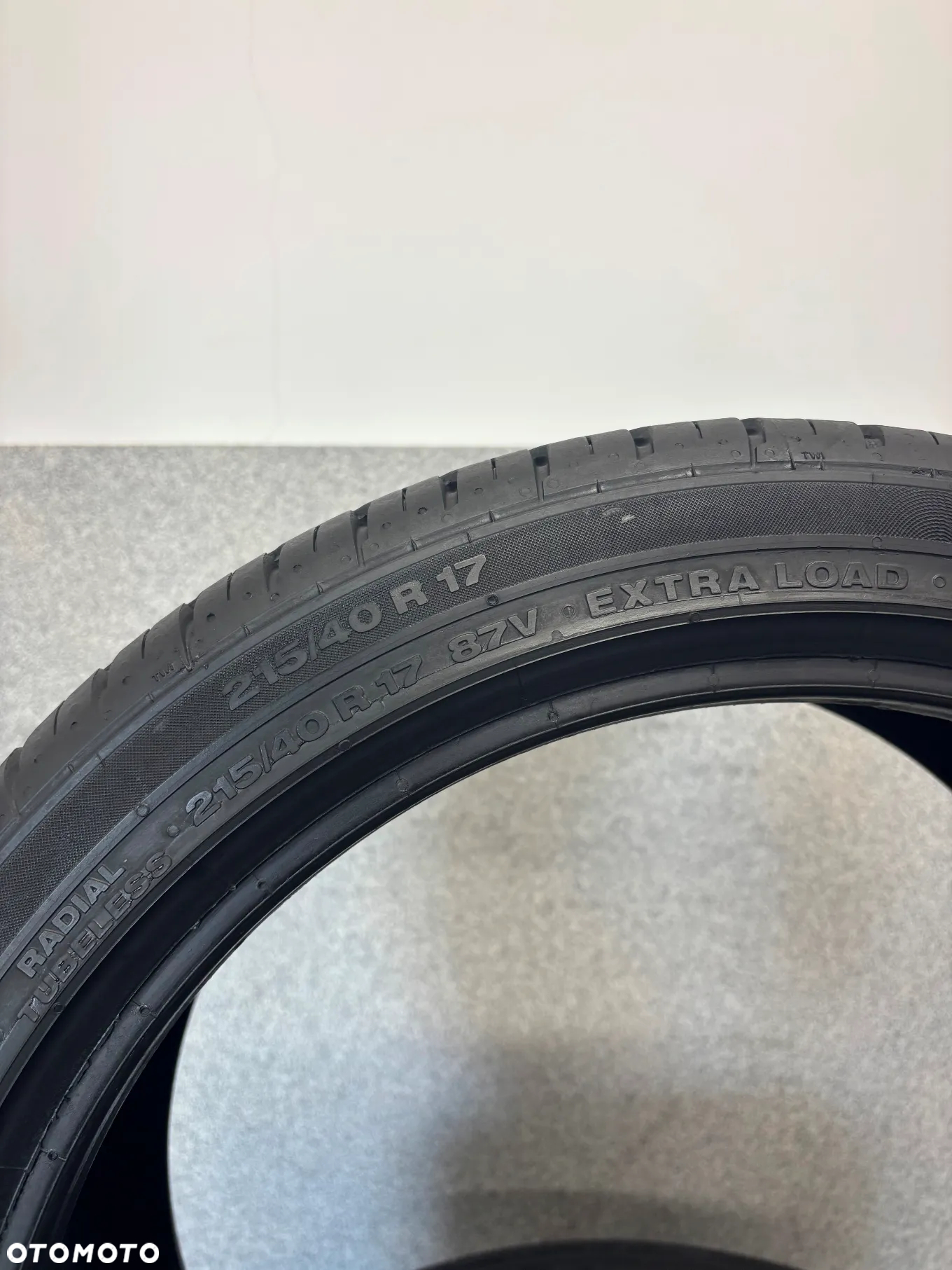 2 OPONY LETNIE CONTINENTAL 215/40/17  87V  XL,E4 - 8