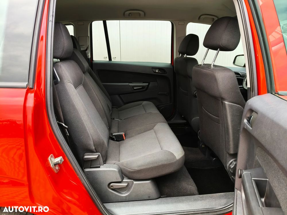 Opel Zafira 1.8 Family Plus - 17