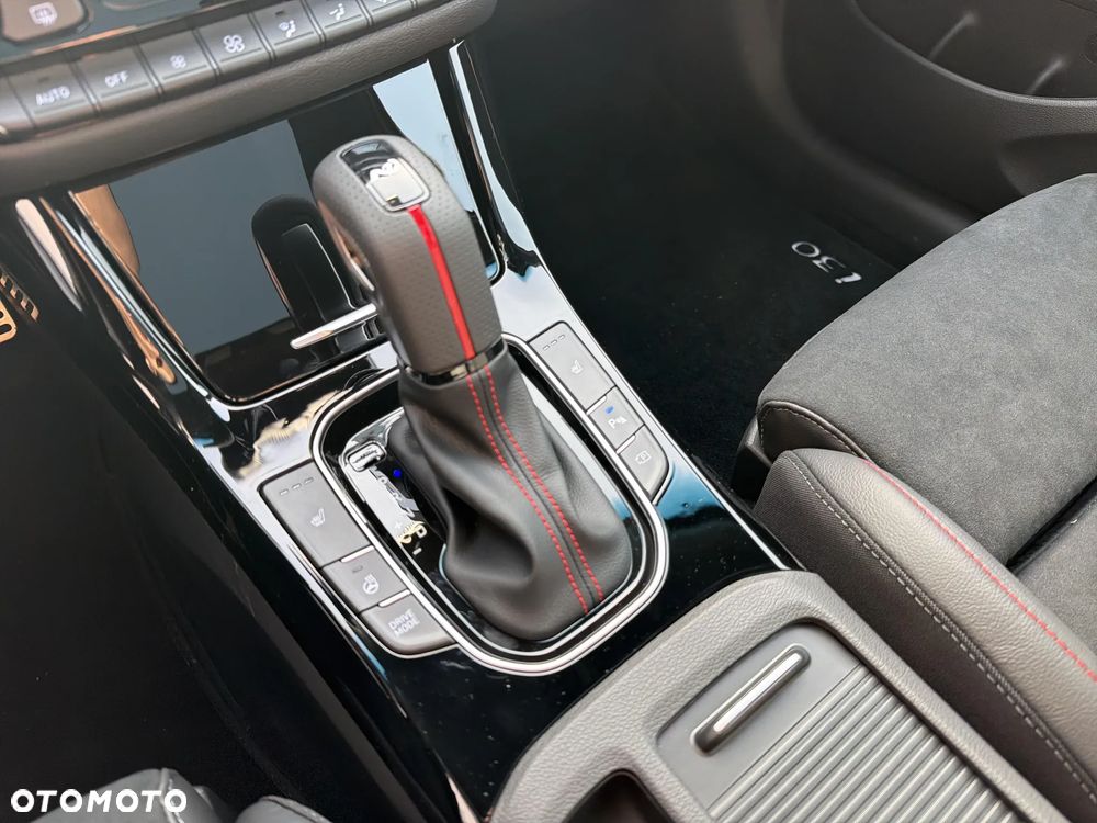 Hyundai i30 - 15