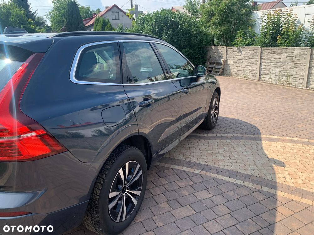 Volvo XC 60 B4 D AWD Momentum Pro - 7