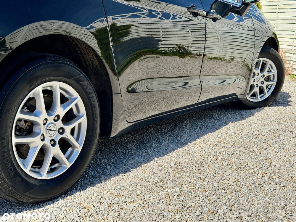 Chrysler Pacifica - 32