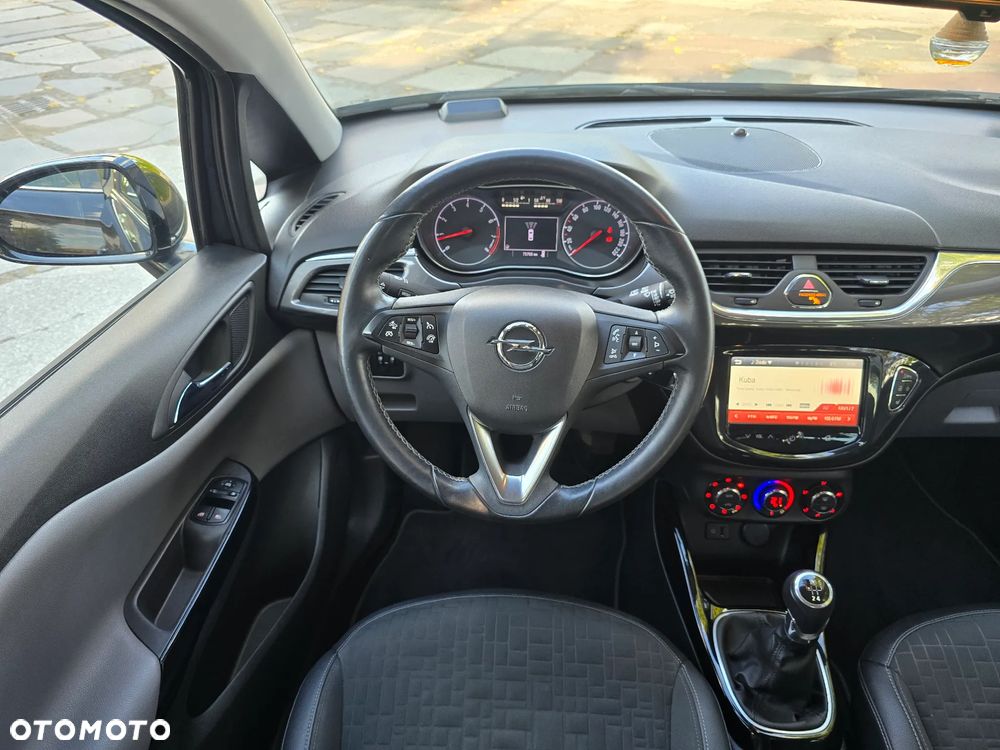 Opel Corsa 1.4 16V Cosmo - 4