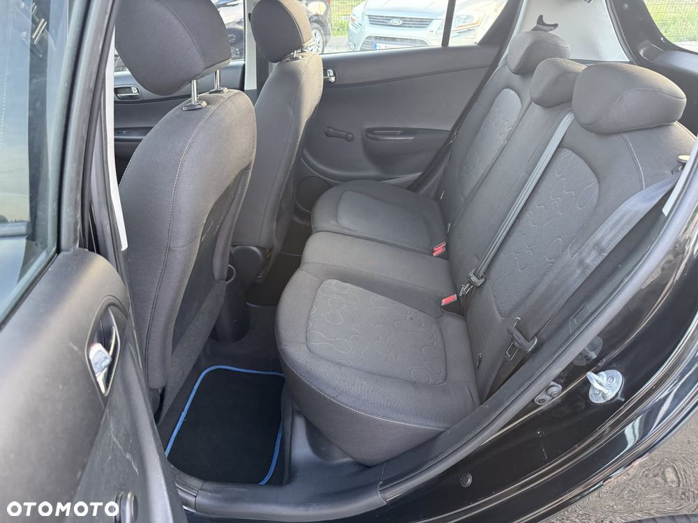 Hyundai i20 1.4 Automatik Comfort - 17