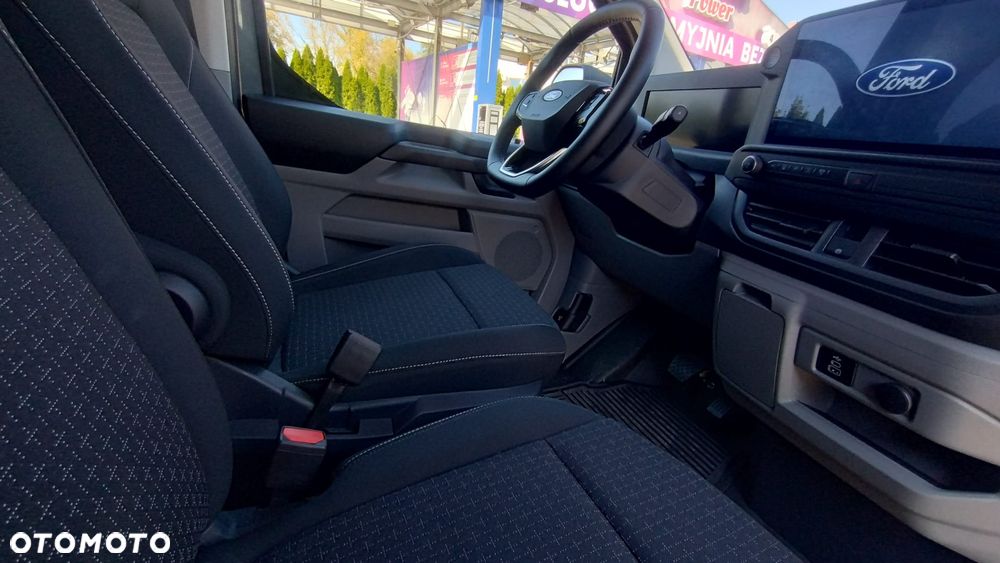 Ford Transit Custom Kombi 340 L2H1 Limited CVT M1 - 12