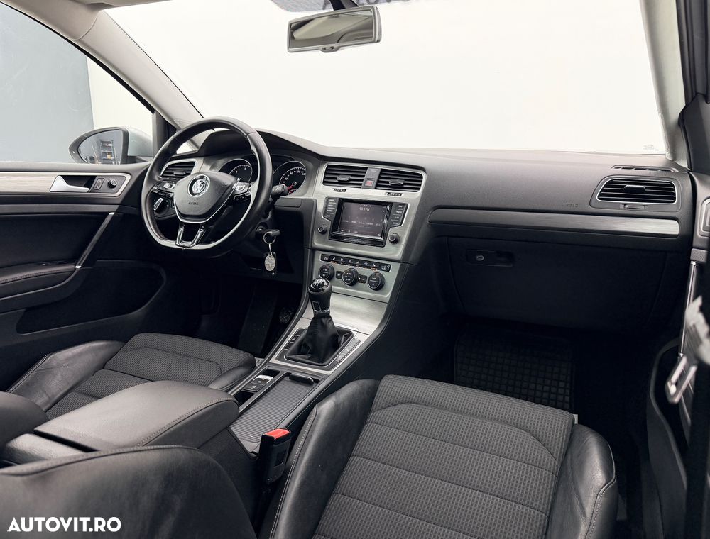 Volkswagen Golf 1.6 TDI BMT Trendline - 20