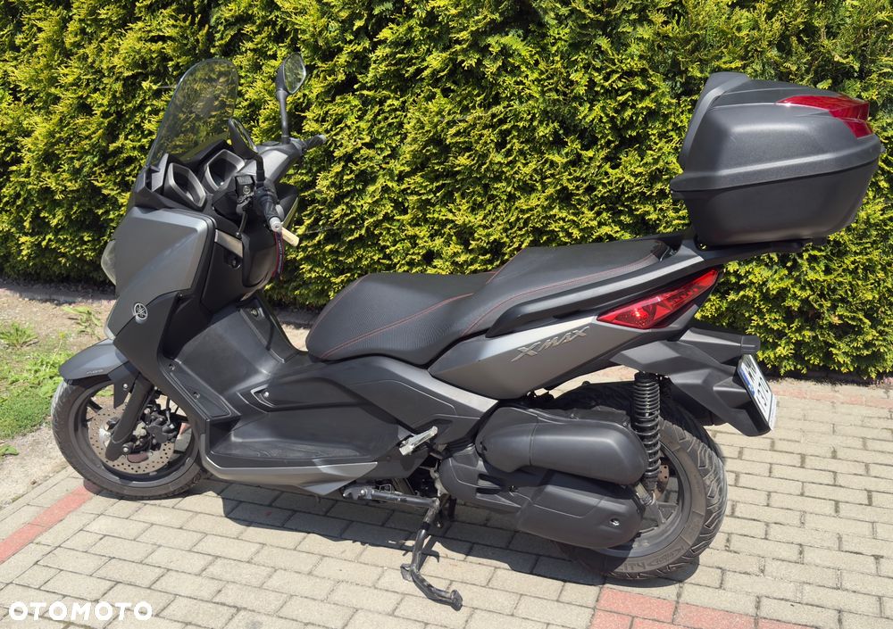Yamaha X-max - 1