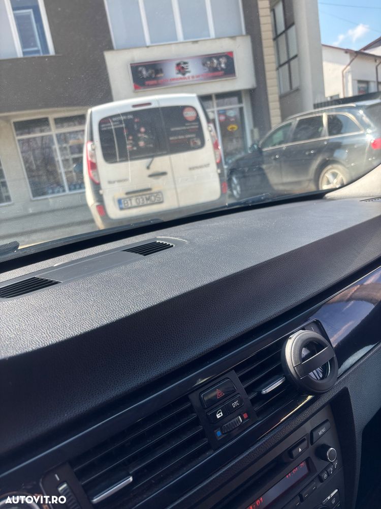 BMW Seria 3 316d - 12