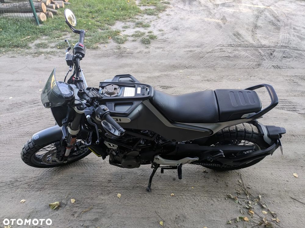 Husqvarna Svartpilen - 9