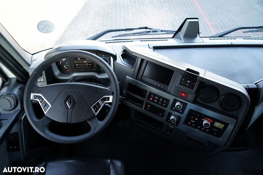 Renault T 520 / RETARDER / PIELE / LIMITED / TEAM ALPINE - 29