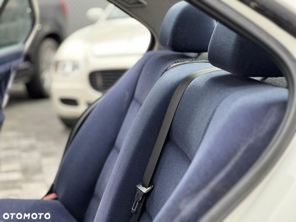 BMW Seria 3 - 20