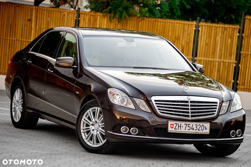 Mercedes-Benz Klasa E 350 CDI BlueEff Elegance - 3