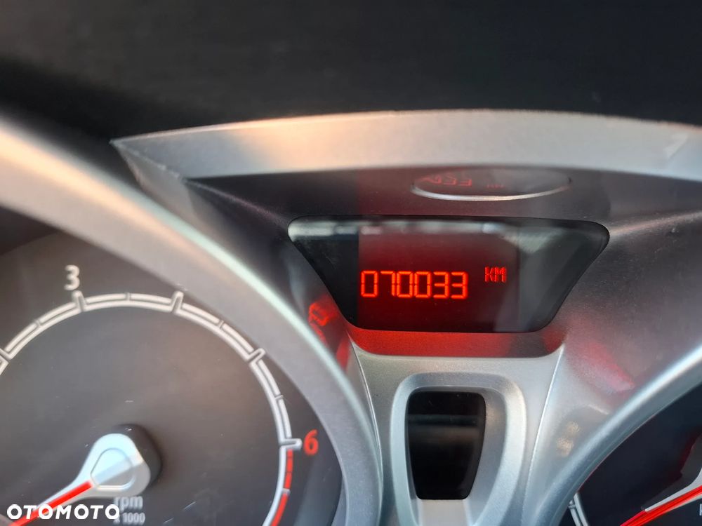 Ford Fiesta 1.4 Titanium - 3