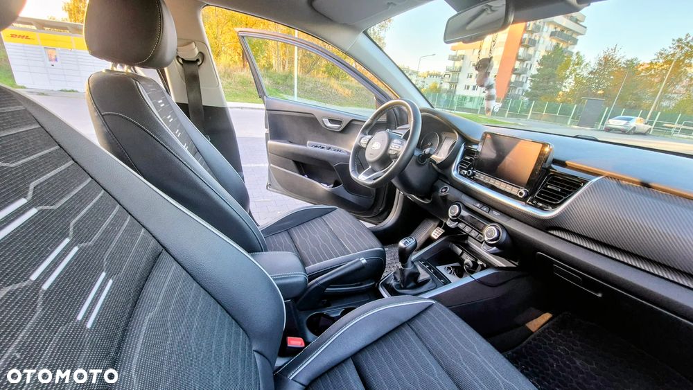 Kia Stonic 1.0 T-GDI GT Line - 11