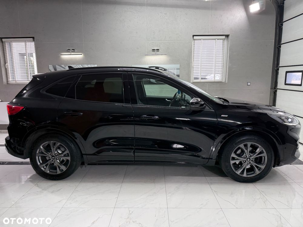 Ford Kuga 2.0 TDCi 2x4 ST-Line - 9