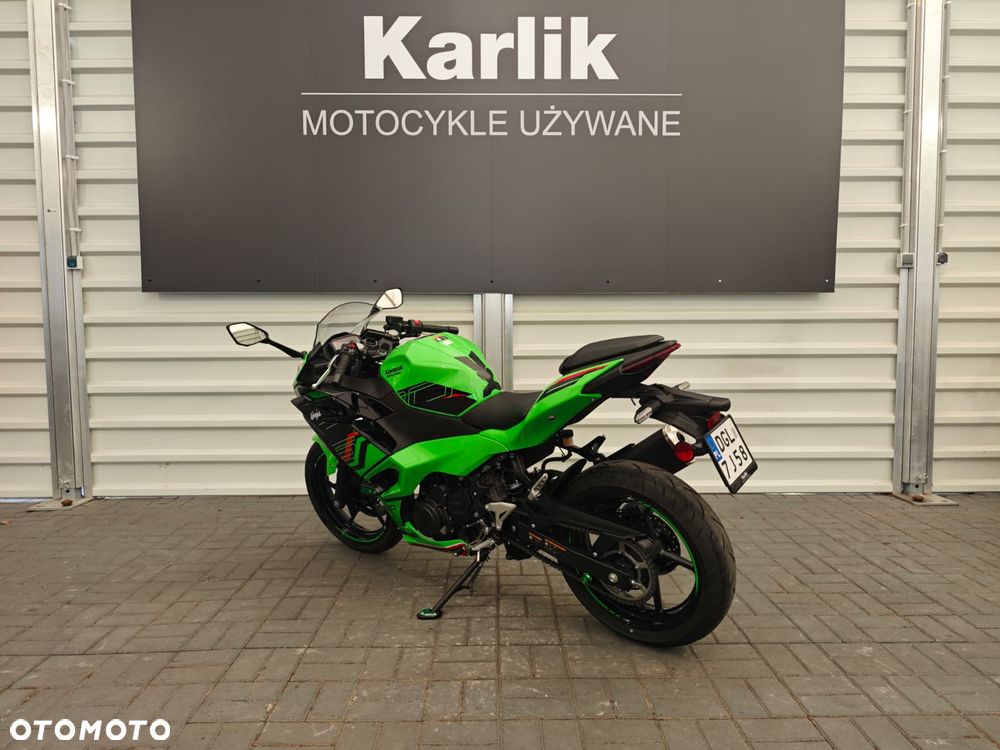 Kawasaki Ninja 500 - 4