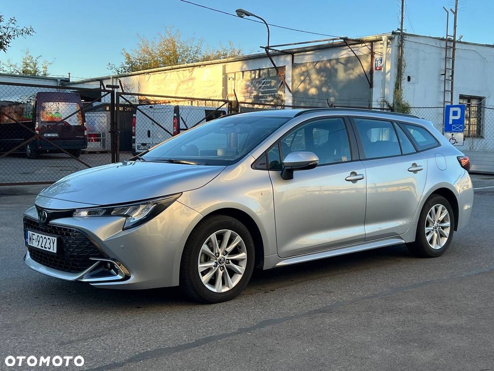 Toyota Corolla - 1