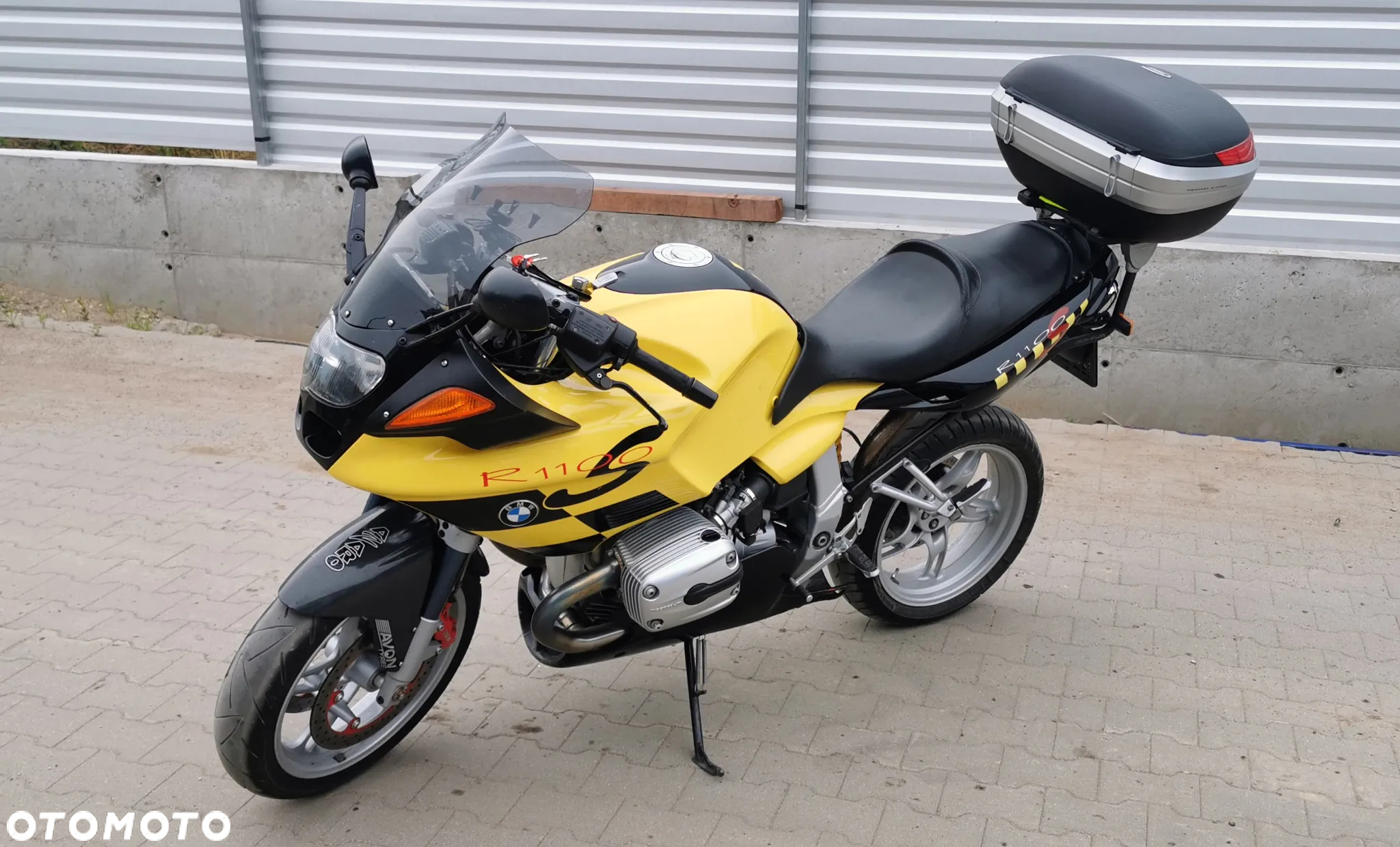 BMW R - 2