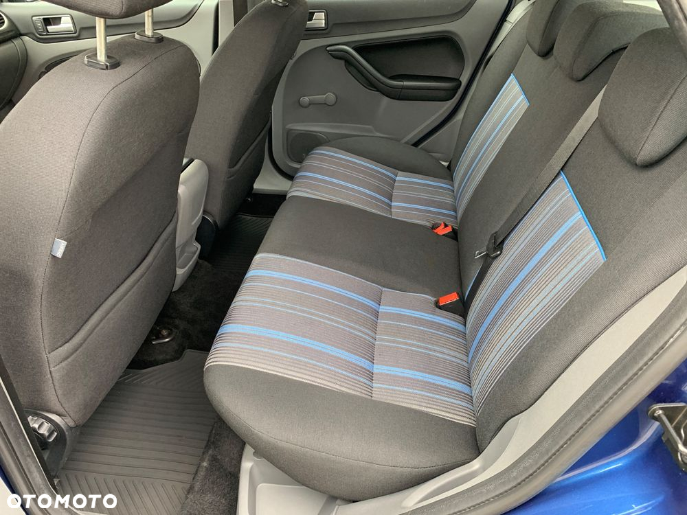 Ford Focus 1.6 Ti-VCT Titanium - 7