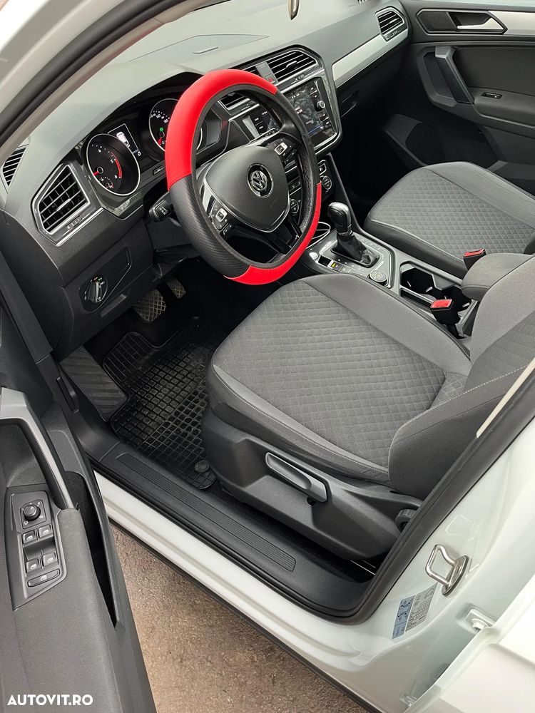 Volkswagen Tiguan 2.0 TDI 4Mot DSG Comfortline - 4