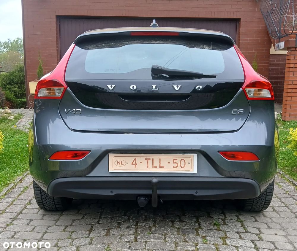 Volvo V40 D2 - 12