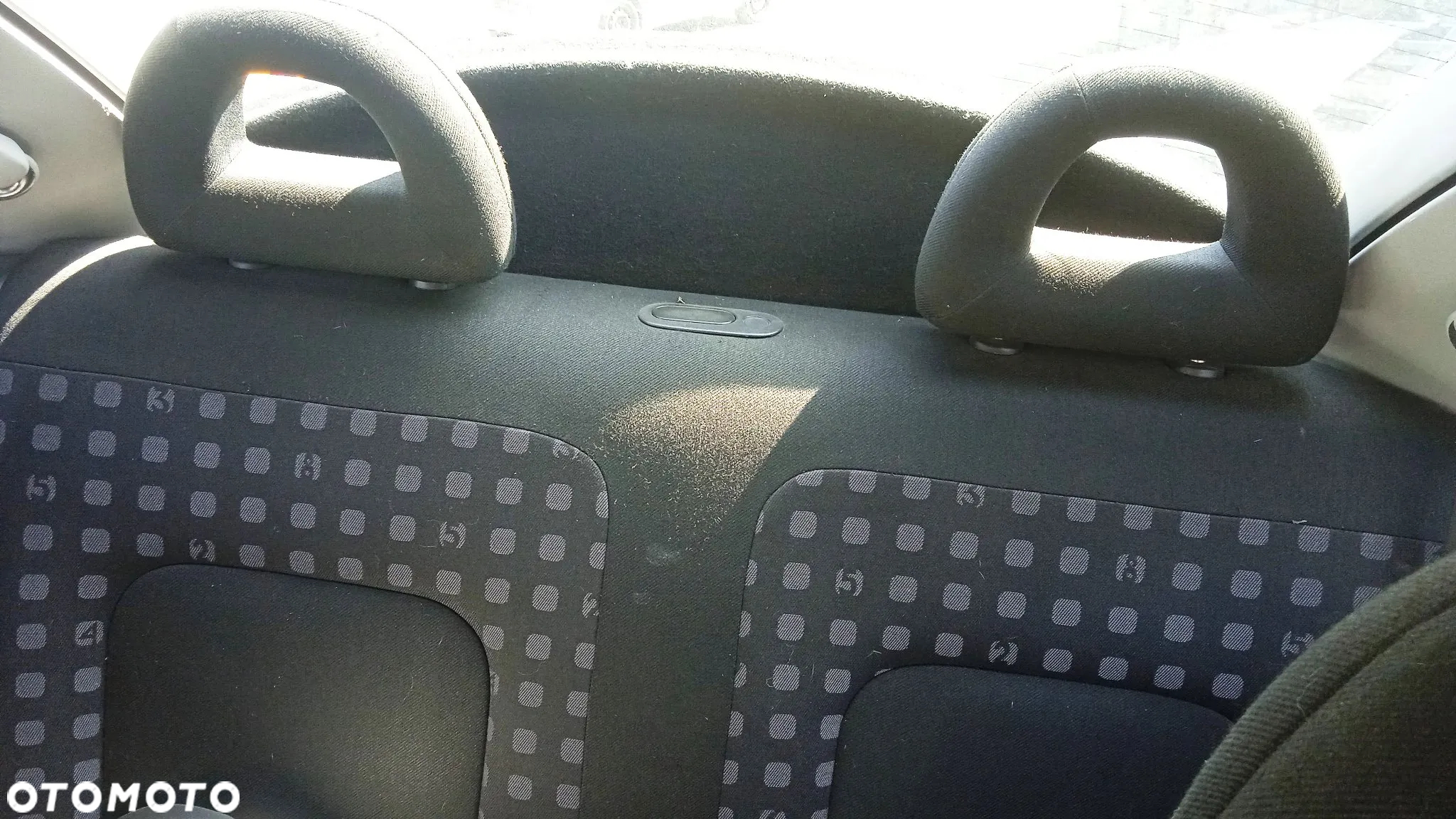 Na części Volkswagen New Beetle 1.9 D 9C ALH EGR 2R2R LD7X zderzak błotnik maska klapa bagażnika drzwi szyba fotel kanapa - 9