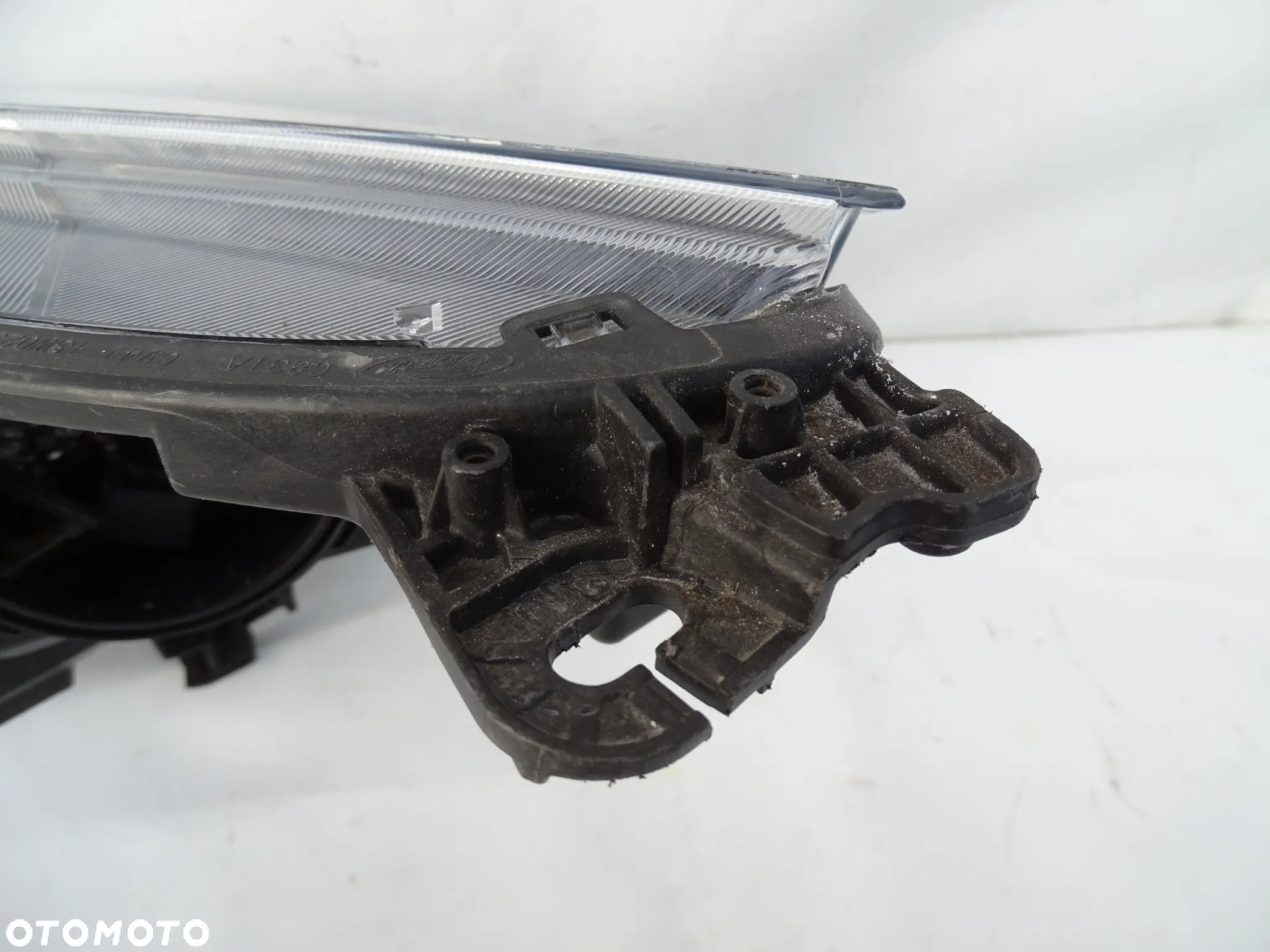 LAMPA LEWA PRAWA PRZÓD PRZEDNIA  FORD KUGA MK2 90156447 90156445 F-VAT - 9